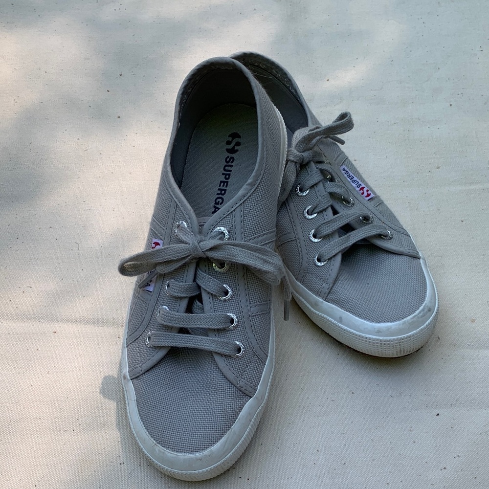 Superga gray canvas tennis shoes / sneakers